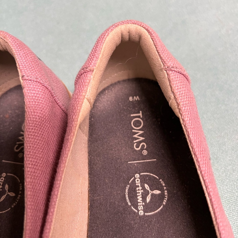 Toms Dusty Rose Canvas Slip-On Shoes platform sole Love Give logo leather trim - Picture 6 of 11